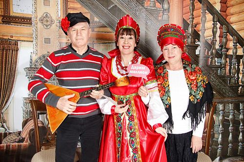 Открытие ЦДМ и акция "Подарки на миллион"